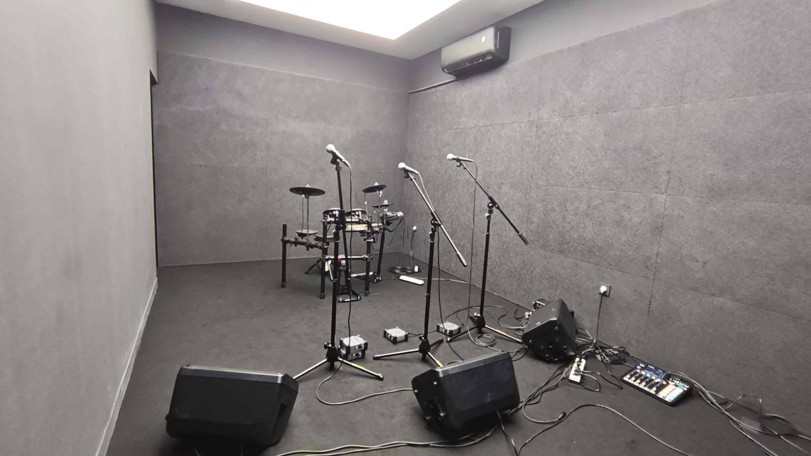 Podcast Room